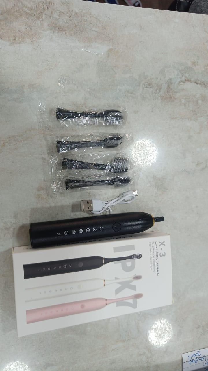 மின்சார பல் துலக்குதல், பற்கள் மற்றும் ஈறுகள் பராமரிப்பு பல் துலக்குதல்கள் மின்சார பல் துலக்குதல்